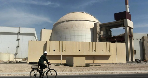 Mạng lưới cơ sở hạt nhân sâu dưới lòng đất, ẩn trong núi đá của Iran