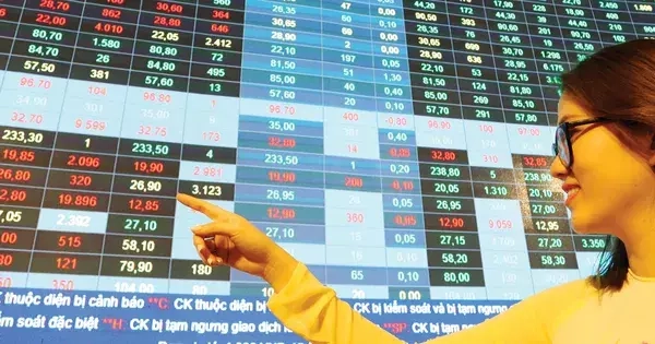 Cổ phiếu dầu khí tăng 'nóng'