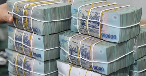 "Bình Yên" mang 300.000 đồng lừa 434 tỷ của giám đốc 56 tuổi ở Tiền Giang: Chuyển tiền hơn 1.000 lần
