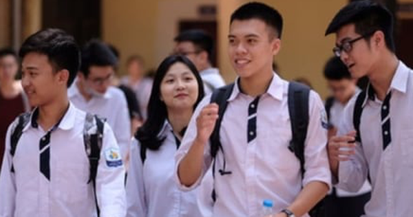 Điểm chuẩn lớp 10 chuyên Ngoại ngữ cao nhất 34,7 điểm