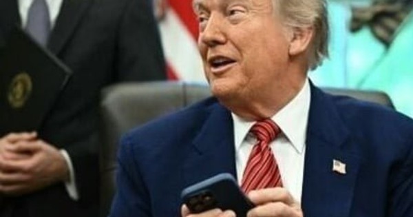 Tập đoàn Trump ra mắt mạng di động 'Trump Mobile', sẽ sản xuất điện thoại tại Mỹ