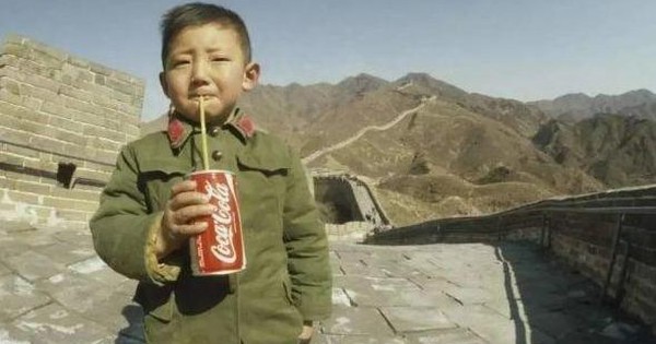 "Cậu bé Trung Quốc đầu tiên uống Coca" bây giờ ra sao?