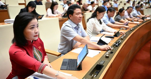 Chính thức giảm 2% thuế VAT đến hết năm 2026