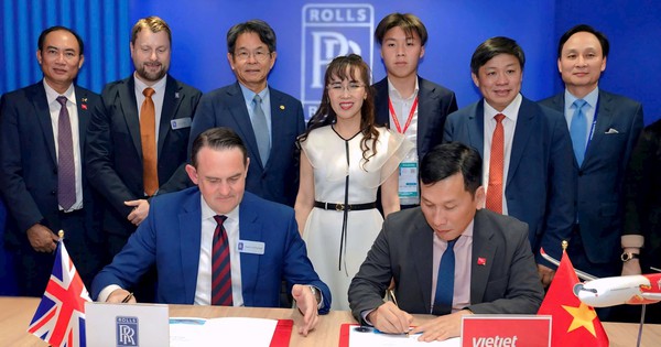 Hãng hàng không của tỷ phú Nguyễn Thị Phương Thảo "bắt tay" Rolls-Royce ký hợp đồng mới 40 động cơ Trent 7000