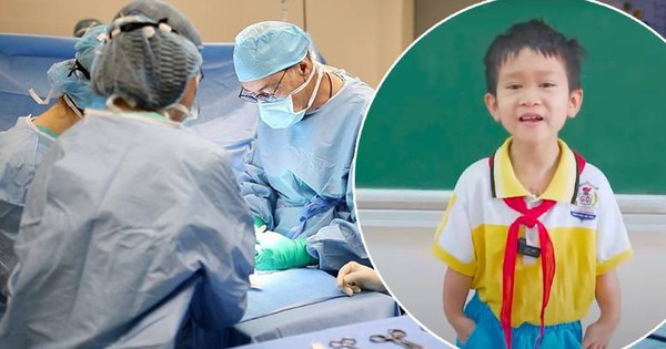 “Con muốn ôm ba mẹ” - Lời ước của em bé khuyết tật, hát dân ca gây sốt mạng xã hội dần thành hiện thực