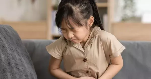 Nhiều trẻ nhập viện vì chảy máu dạ dày, nguyên nhân khiến cha mẹ sửng sốt