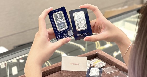 Giá bạc thỏi trong nước tiếp tục phá đỉnh, tăng hơn 41% trong 1 năm qua