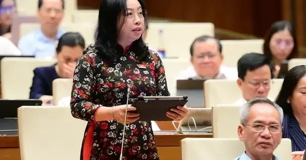 Giá điện tăng 4 lần, lương tối thiểu vùng chỉ tăng 1 lần