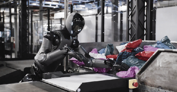 Robot hình người đang "tiến hóa" nhanh chưa từng thấy: tốc độ làm việc tăng 20% chỉ sau 4 tháng, dù tác vụ phức tạp hơn