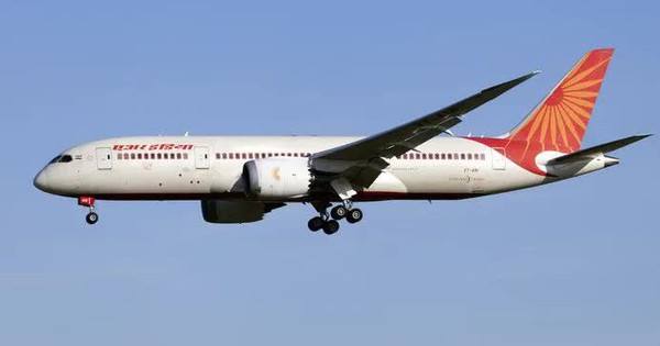 4 máy bay Boeing 787 Dreamliner phải chuyển hướng do tình trạng khẩn cấp trên không