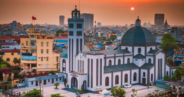 Trước thềm sáp nhập, xuất hiện địa phương đầu tiên ghi nhận tăng trưởng GRDP đạt 2 con số trong 6 tháng đầu năm 2025