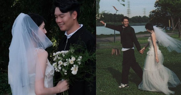 Thành Chung khoe bộ ảnh ngọt hơn đường với nàng WAG xinh nhất làng bóng Việt, 7 năm yêu vẫn một ánh mắt si tình