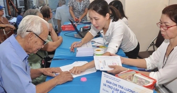 Lịch trả lương hưu, trợ cấp BHXH có gì thay đổi từ 1-7?