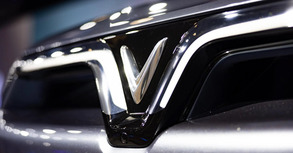 Truyền thông nước đông dân số 1 'sốt' với công trình 2 tỷ đô của VinFast: Tesla, BYD không phải đối thủ