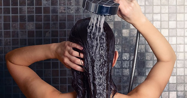 5 sai lầm khi tắm trong những ngày nắng nóng đỉnh điểm cần tuyệt đối tránh, nếu không rất dễ đột quỵ, hại sức khỏe