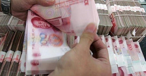Xem trộm danh mục quỹ, nhân viên công ty chứng khoán "phím hàng" cho em vợ giao dịch cổ phiếu: Phạt và tịch thu hàng tỷ đồng