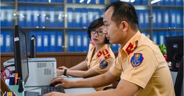 Thu về 6.400 tỉ đồng, tiếp tục đưa hơn 1,2 triệu biển số xe ra đấu giá