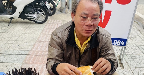 Nam nghệ sĩ lấy vợ gia thế, ở hơn 1 năm nửa đêm ôm quần áo bỏ trốn, U60 mới mua được nhà trả góp