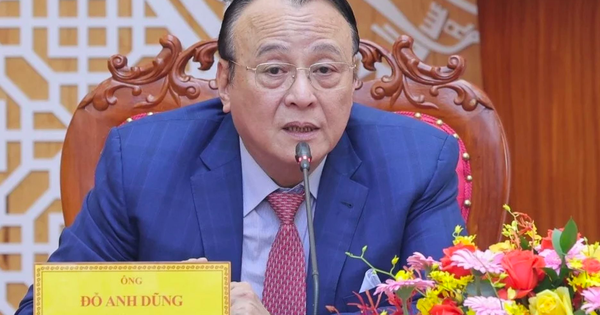 Tân Hoàng Minh “dồn dập" trở lại khi Chủ tịch Đỗ Anh Dũng được đặc xá