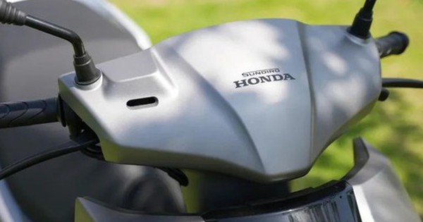 Siêu phẩm đình đám của Honda mở bán: Xịn như Air Blade, giá chỉ 32 triệu đồng, Vision có bị thay thế?