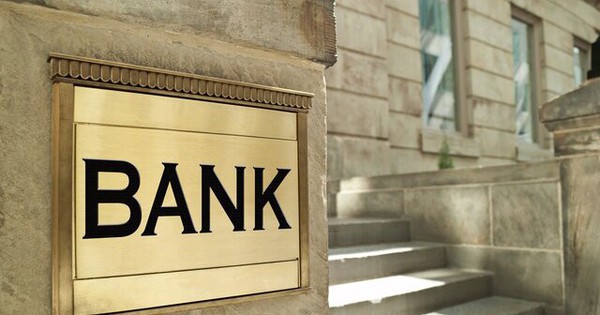 Một ngân hàng chuẩn bị thưởng cổ phiếu cho cổ đông với tỷ lệ 15%