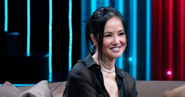 Diva Hồng Nhung công khai ung thư: Gục xuống giường khóc nấc sau khi quay video