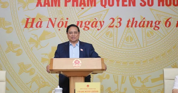 Làm ngày, làm đêm truy quét hàng giả