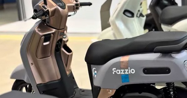 'Kẻ thách thức' Honda Vision thêm màu mới cực xịn: Thiết kế đẹp như SH Mode, động cơ hybrid tiêu thụ chỉ 1,7 lít/100km