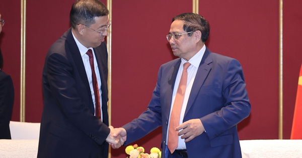 Thủ tướng đề nghị Ngân hàng Trung Quốc tham gia xây dựng, vận hành và phát triển trung tâm tài chính tại Việt Nam