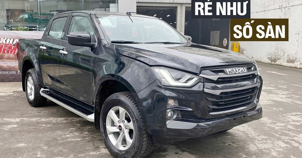 Isuzu D-Max dọn kho giảm 100 triệu đồng tại đại lý: Bản AT còn hơn 580 triệu, giá rẻ cho 'dân cày' không quan trọng mẫu mã