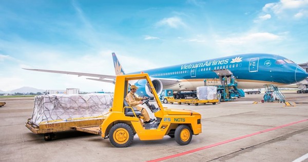Lãi kỷ lục 7 năm, một "đại gia" sân bay sắp chia cổ tức bằng tiền với tỷ lệ 80%