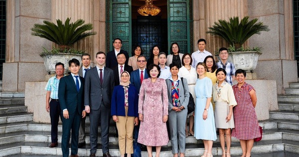Làm việc với IMF, Thống đốc Nguyễn Thị Hồng nhấn mạnh định hướng điều hành chính sách tiền tệ của Ngân hàng Nhà nước