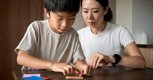 Con có 4 biểu hiện này, nhiều cha mẹ cứ nghĩ là NGOAN lắm: Nhưng không, hãy cẩn thận!