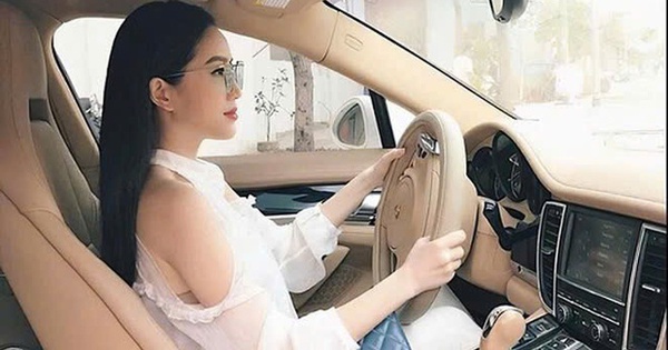 Sao nữ Việt giàu sụ từ khi 16 tuổi: Bố mẹ là trùm bất động sản, rơi vào trầm cảm vì cháy nhà