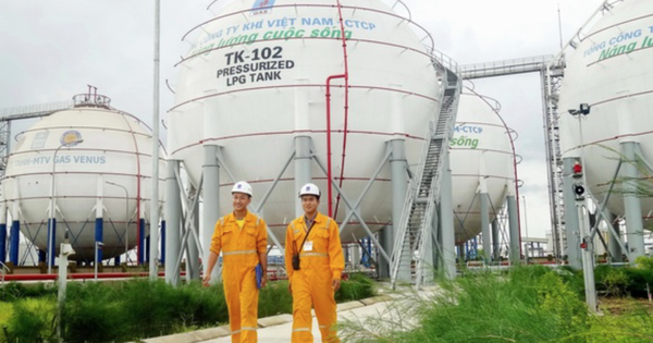 Lương lãnh đạo doanh nghiệp nhà nước có thể lên đến 320 triệu/tháng