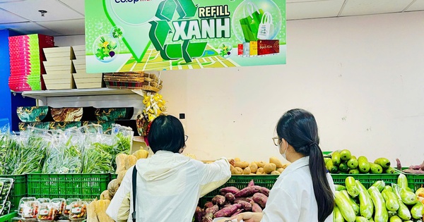 Co.opmart tặng rau củ xanh khi khách hàng mang túi môi trường