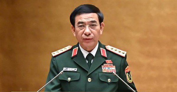Vì sao Chỉ huy trưởng, Chính ủy Bộ Chỉ huy quân sự tỉnh không mang hàm cấp tướng?