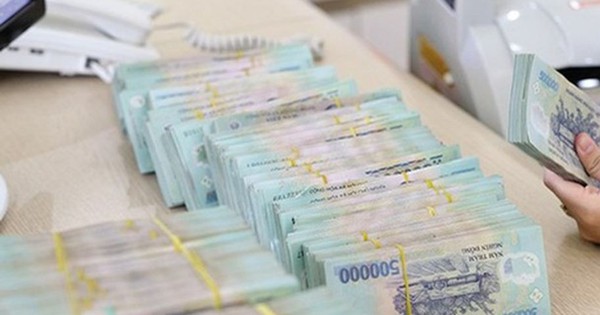 3 tháng, người dân gửi thêm vào ngân hàng hơn 400.000 tỷ đồng