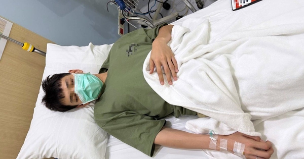 Người đàn ông rất chăm uống nước nhưng vẫn suy thận cấp, bác sĩ tức giận: "Nước này uống nhiều như thuốc độc"