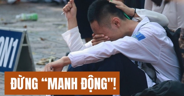 Thấy đề tiếng Anh thi tốt nghiệp quá khó, bà mẹ Hà Nội có dự định khiến ai nấy toát mồ hôi: Chị ơi, xin bình tĩnh!