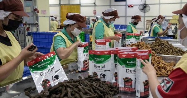 Chiếm 1/3 lượng nhập khẩu của Mỹ, ngành công nghiệp hơn 2 tỷ USD của Thái Lan lo sốt vó khi hạn chót thuế quan sắp đến, đứng trước nguy cơ mất khách ‘sộp’