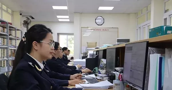 Tạm dừng làm thủ tục hải quan từ 22h ngày mai