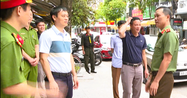 VIDEO: Giám đốc Công an Thanh Hóa trực tiếp chỉ đạo khám xét nhà trùm giang hồ Vi "ngộ"