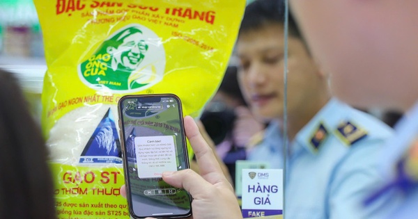 Bất an giữa "ma trận" hàng giả