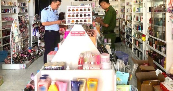 Phát hiện 114 hộp mỹ phẩm không rõ nguồn gốc ở Cà Mau