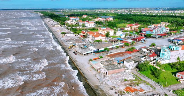 Loạt khách sạn bỏ hoang tại bãi biển nổi tiếng bậc nhất miền Bắc, du khách nhận xét: Tiếc thay một thời!
