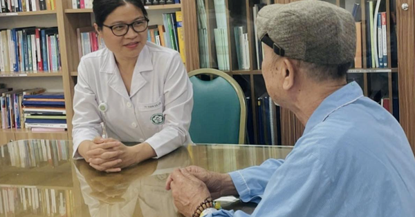 Từ ngày mai, nhiều người khám trái tuyến được BHYT thanh toán 100%