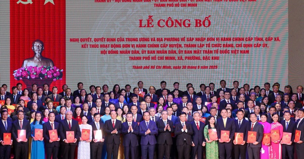 Danh sách 168 tân Bí thư Đảng ủy phường, xã, đặc khu của TP HCM mới