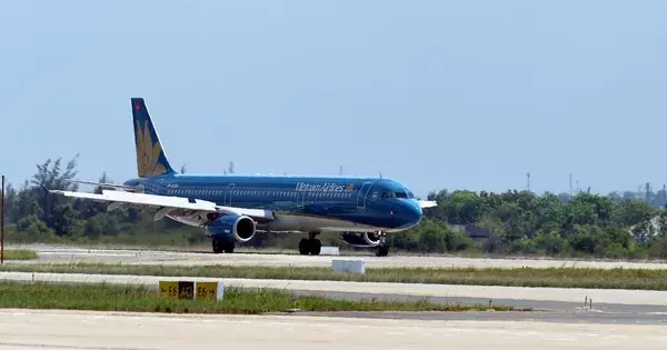 Chuyến bay của Vietnam Airlines hạ cánh khẩn cấp để cấp cứu hành khách