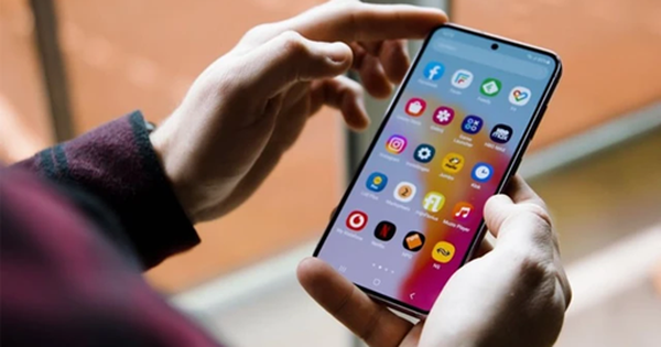 1 phần mềm công an cảnh báo không được tải: Người phụ nữ Hà Nội vừa bị rút mất 1 tỷ đồng sau khi cài đặt